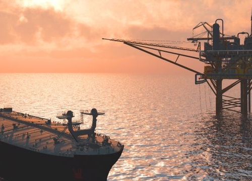 Oil platform and tanker