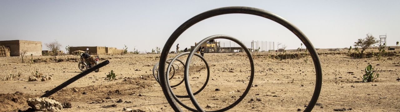 Mali, Ménaka Region, Tassassat village. In this village, the ICRC has installed a watering place to support the villagers who are affected by the combined effects of conflict and climate change. 