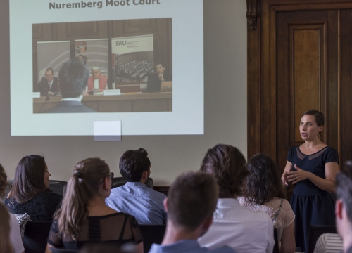 Presentation of the moot courts during orientation week