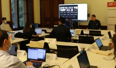 First class of the Executive Master in International Law in Armed Conflict