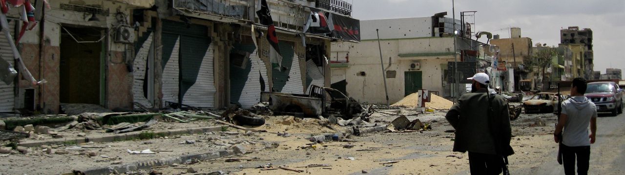 Misrata,Tripoli street. Civilians checking the situation after the end of the fighting. 